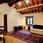 مزرعة للإقامة Relais La Torre *