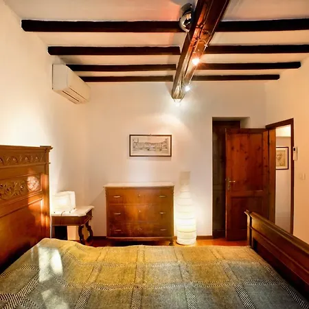 黎莱斯拉托雷酒店