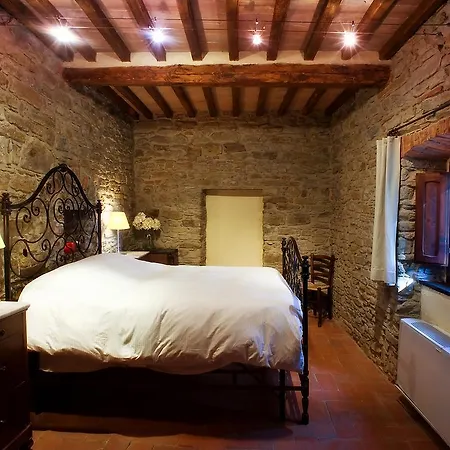 ファームステイ Relais La Torre Chiassa Superiore