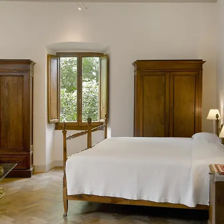 ファームステイ Relais La Torre Chiassa Superiore