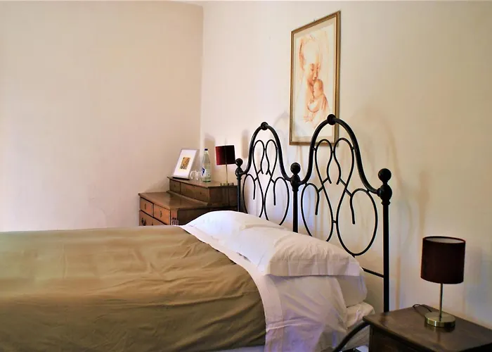 黎莱斯拉托雷酒店 * 基亚萨苏普尔亚略