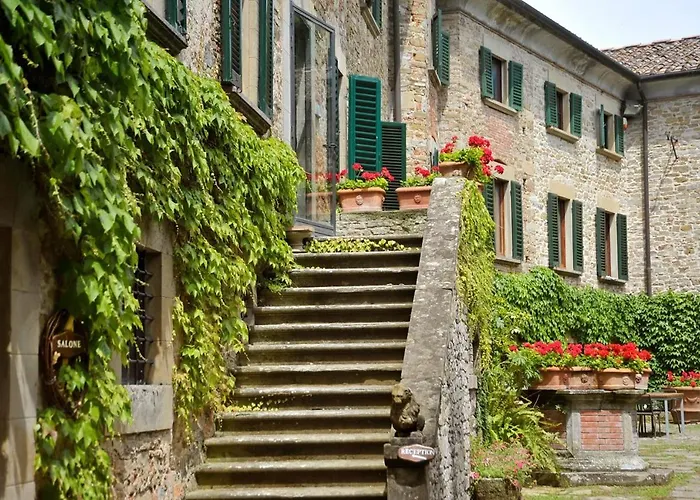 黎莱斯拉托雷酒店 农家乐 *