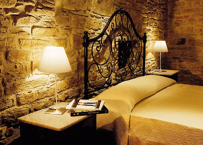 黎莱斯拉托雷酒店 农家乐 *