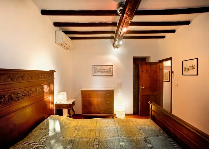 黎莱斯拉托雷酒店