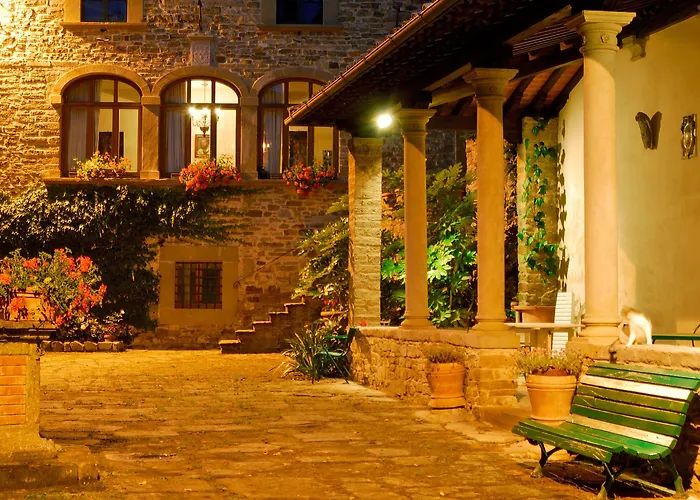 黎莱斯拉托雷酒店 农家乐